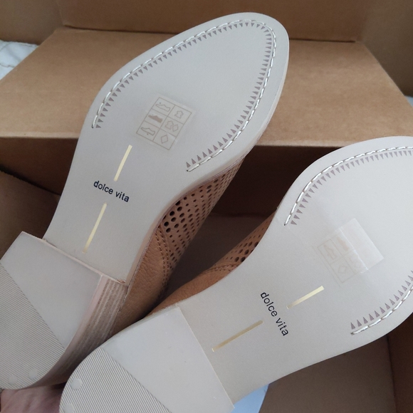 🆕LAST PAIR! 🌿DOLCE VITA LEATHER BOOTIES🌿 - Picture 6 of 8